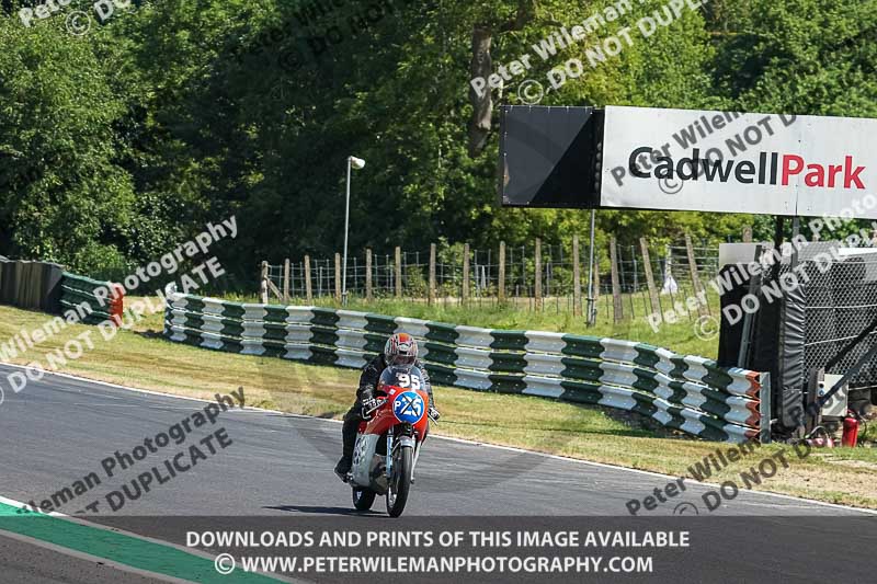 cadwell park;cadwell park photographs;cadwell trackday photographs;enduro digital images;event digital images;eventdigitalimages;peter wileman photography;racing digital images;trackday digital images;trackday photos